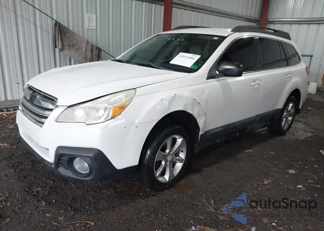 2014 Subaru Outback 2.5I z USA, uszkodzony, nr VIN 4S4BRBAC1E3306337